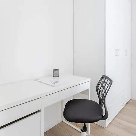 Hostdomus-la Casa Degli Artisti-michelangelo-giotto-raffaello Marina dʼAndora