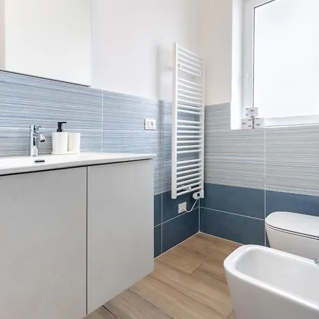 Hostdomus-la Casa Degli Artisti-michelangelo-giotto-raffaello Apartament Marina dʼAndora