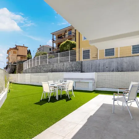 Hostdomus-la Casa Degli Artisti-michelangelo-giotto-raffaello Marina dʼAndora