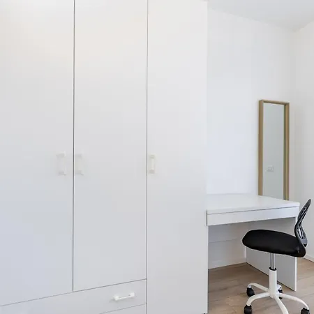 Hostdomus-la Casa Degli Artisti-michelangelo-giotto-raffaello