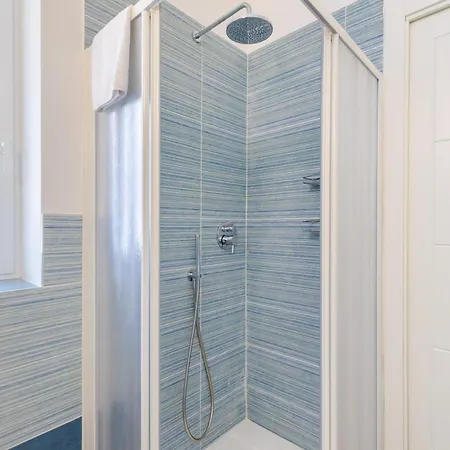 Hostdomus-la Casa Degli Artisti-michelangelo-giotto-raffaello Apartament *